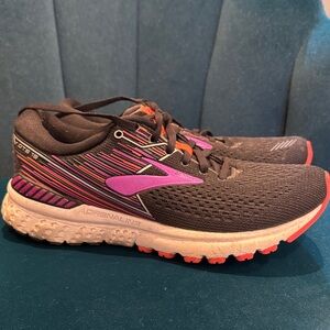 Brooks Adrenaline GTS 19 Women's Running Shoes — Black with Pink and Orange